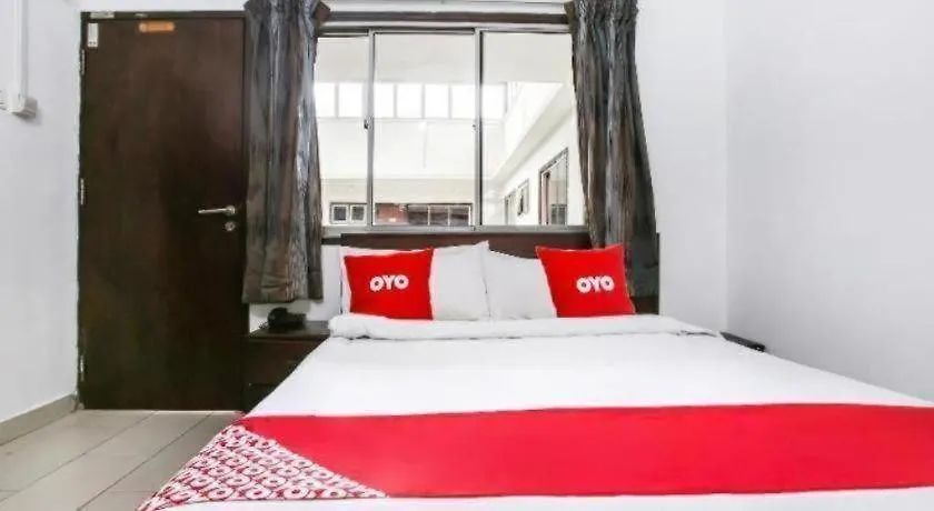 Oyo 89571 Eco Palace Hotel 吉隆坡 2*,